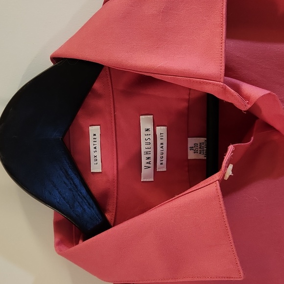 Van Heusen~ Men's Dress Shirt Size 16 - Picture 2 of 4